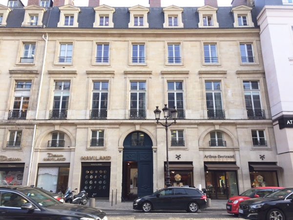 La rue Royale : l’hôtel Le Roi de Senneville (n°6)