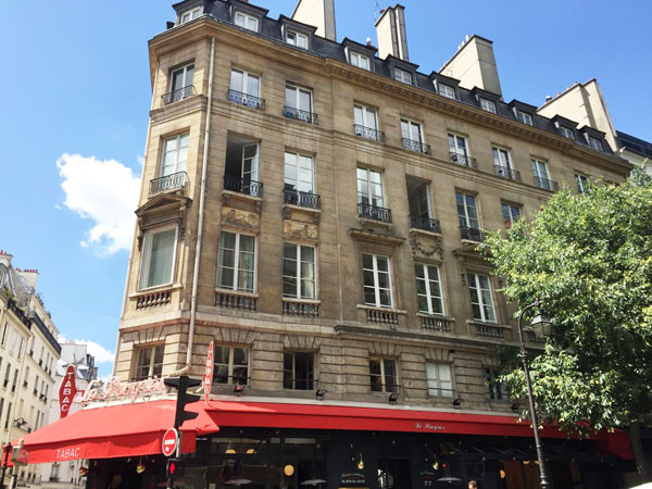 La maison Guérard : façade rue de Bretagne