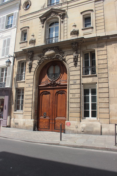L'hôtel de Marcilly - Le bâtiment sur rue L'hôtel de Marcilly - Le bâtiment sur rue